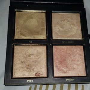 Huda beauty 3d highlight palette